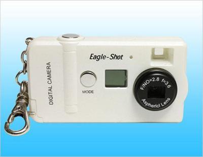 Eagle-Enter推出迷你匙扣相机 非主流数码新宠，随身记录生活瞬间